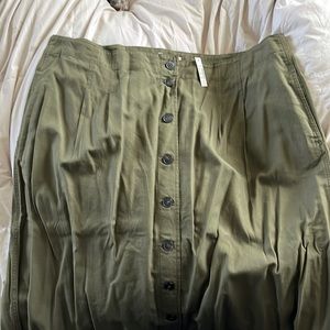 Madewell | 22 | Olive Green Button Down Skirt
